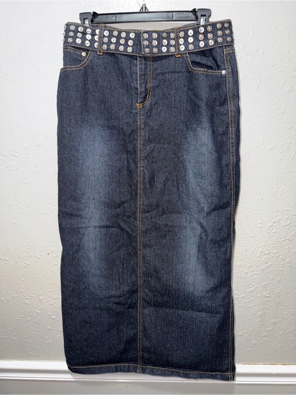 Classic Dark Denim Straight Skirt